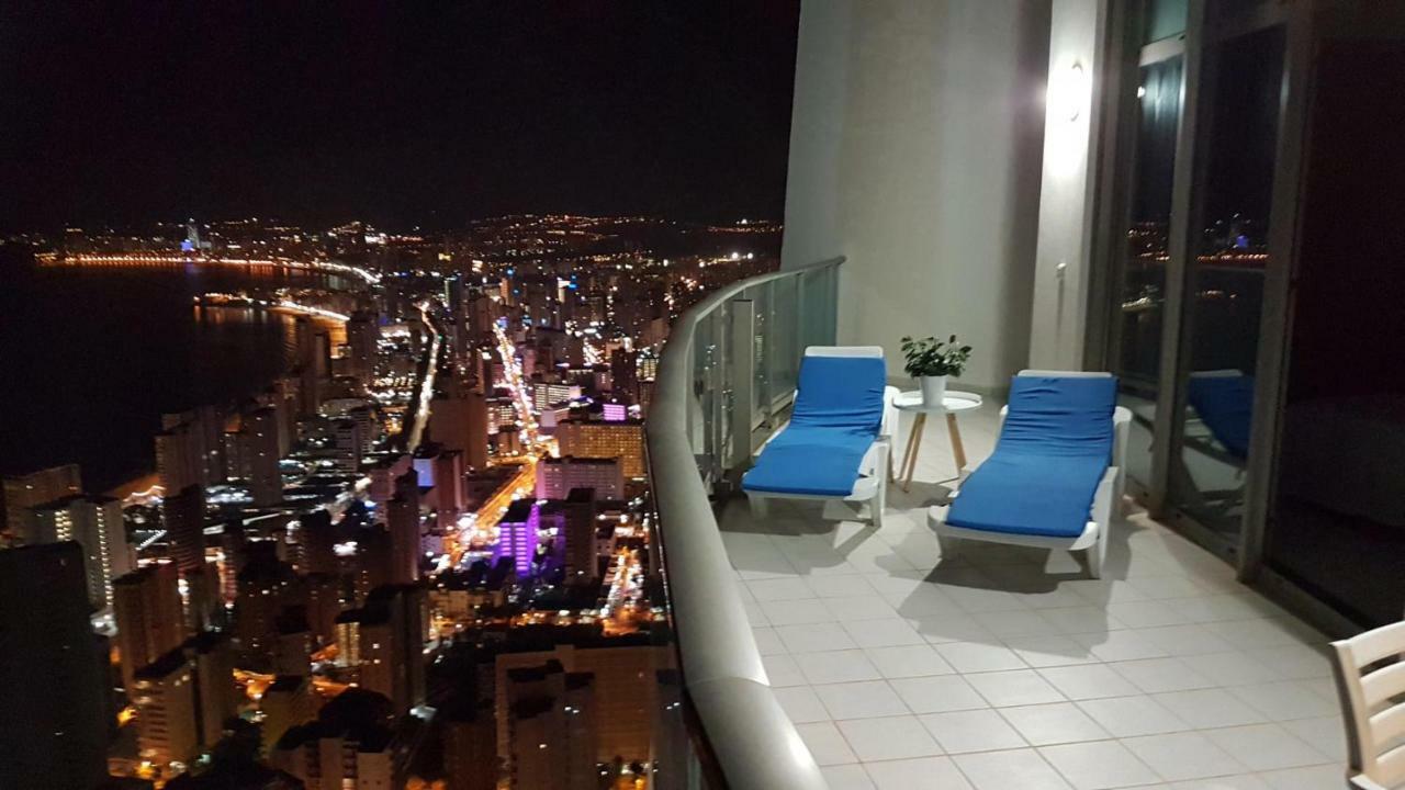 Apartamento Deluxe Penthouse On The 42Nd Floor With Amazing Sea Views Benidorm Exterior foto
